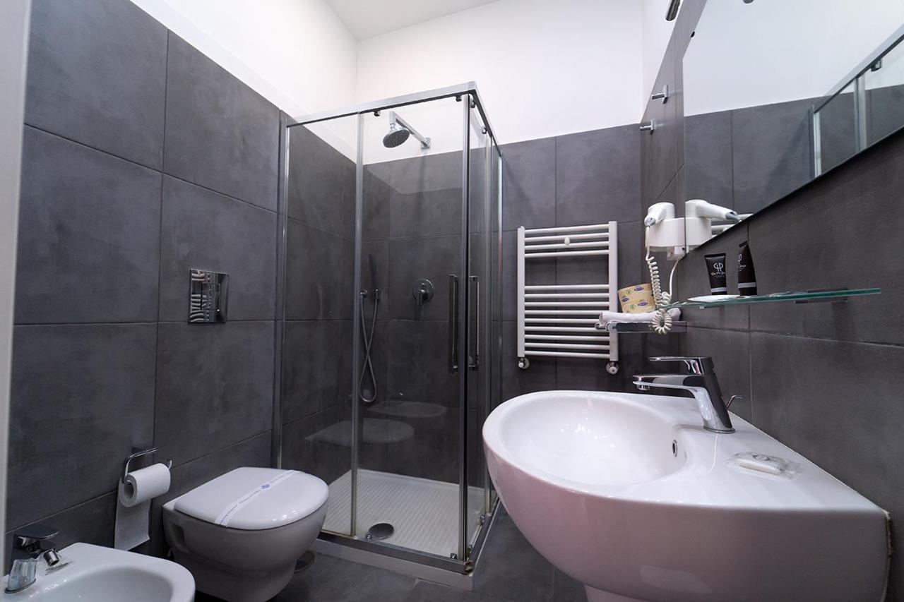 Royal House Napoli Centro, By Clapa Group Hotel Ngoại thất bức ảnh
