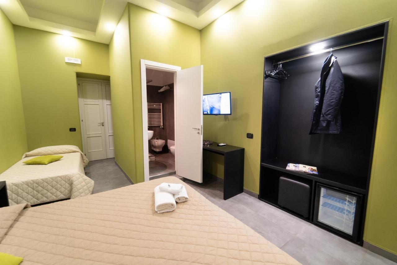 Royal House Napoli Centro, By Clapa Group Hotel Ngoại thất bức ảnh