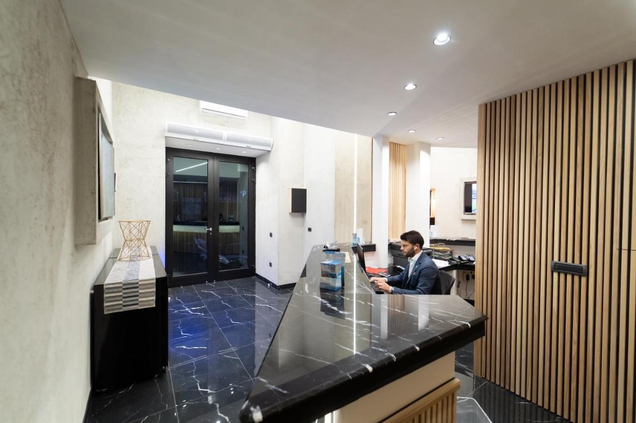 Royal House Napoli Centro, By Clapa Group Hotel Ngoại thất bức ảnh