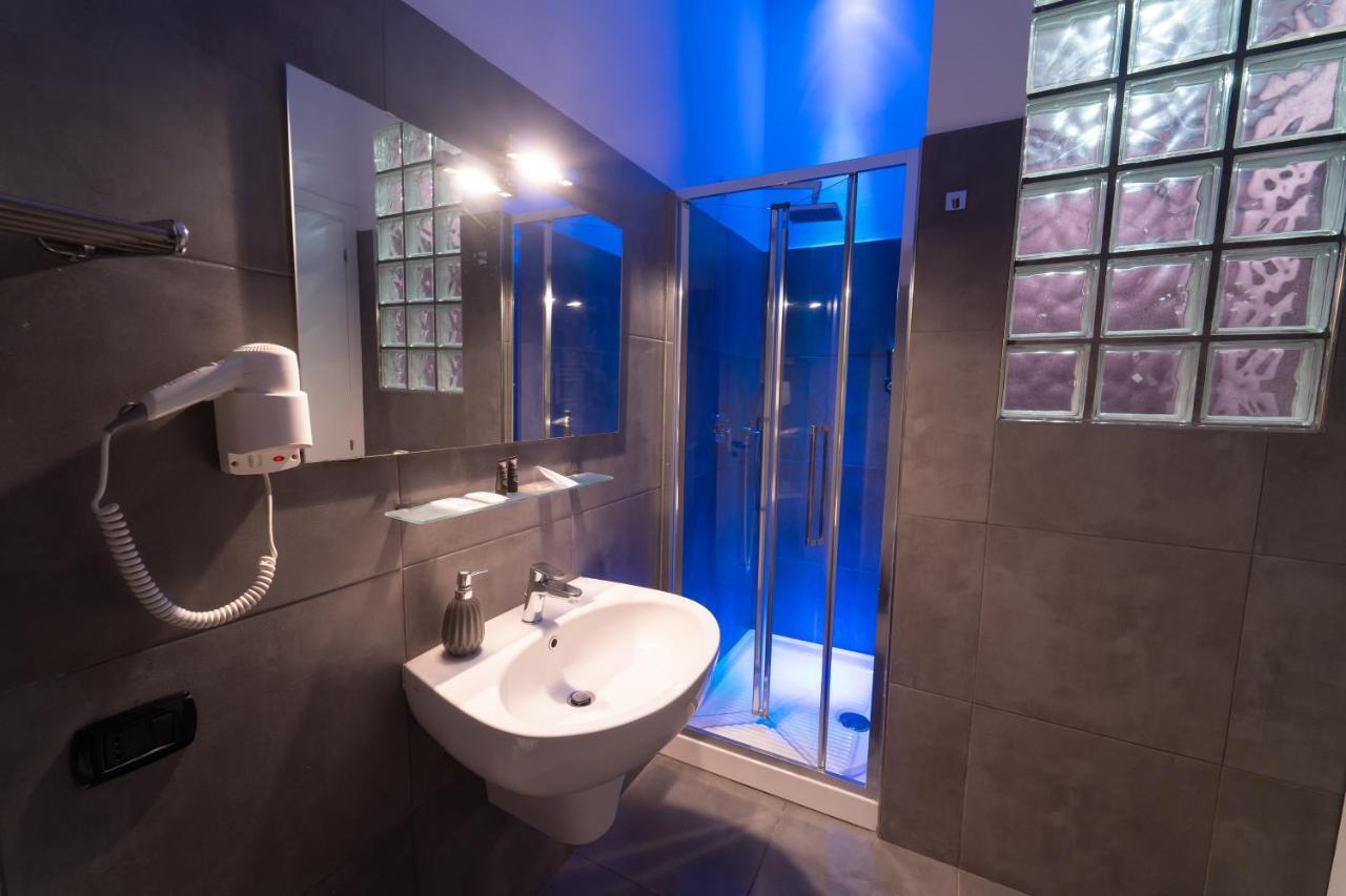 Royal House Napoli Centro, By Clapa Group Hotel Ngoại thất bức ảnh